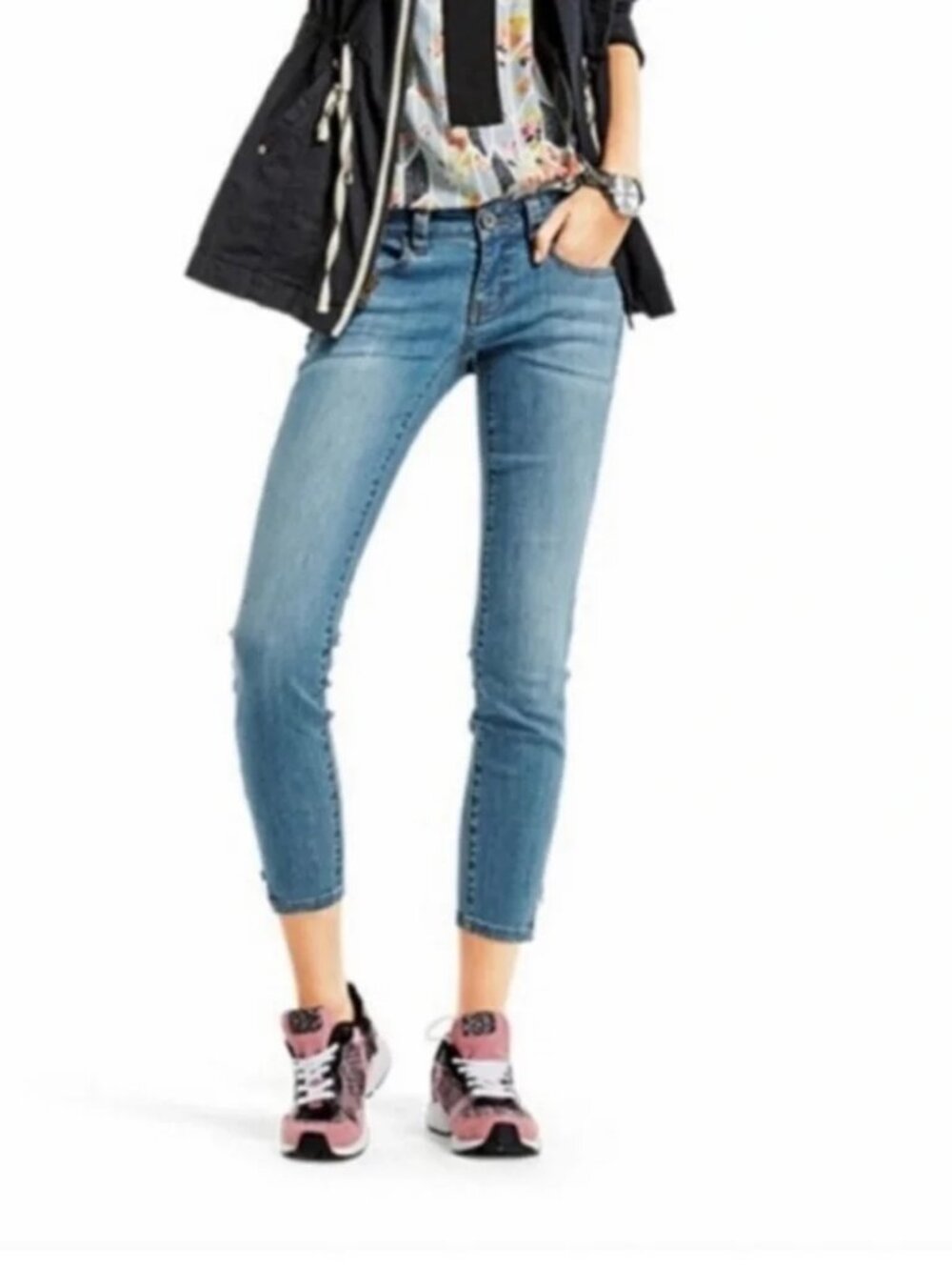 CAbi La Jolla Jeans Skinny Ankle Cropped Zip Light Wash - Size 4